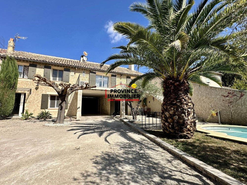 Vente Maison Maison de village avec piscine, jardin et garage Sainte-cécile-les-vignes