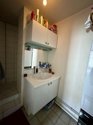  Appartement à louer 5 pièces 127 m²