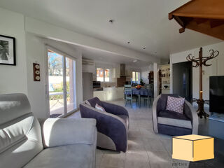  Maison � vendre 8 pi�ces 140 m�