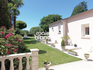  Maison à vendre 6 pièces 211 m²