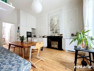  Appartement à louer 5 pièces 112 m²
