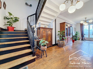  Maison � vendre 8 pi�ces 223 m�