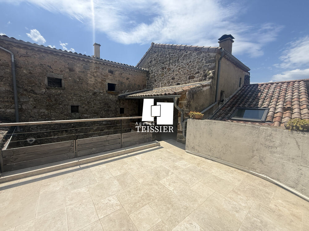 Sud Ardèche : 07460 Saint Paul Le Jeune, Maison de village avec