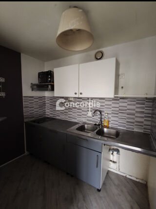  Appartement à louer 2 pièces 43 m²