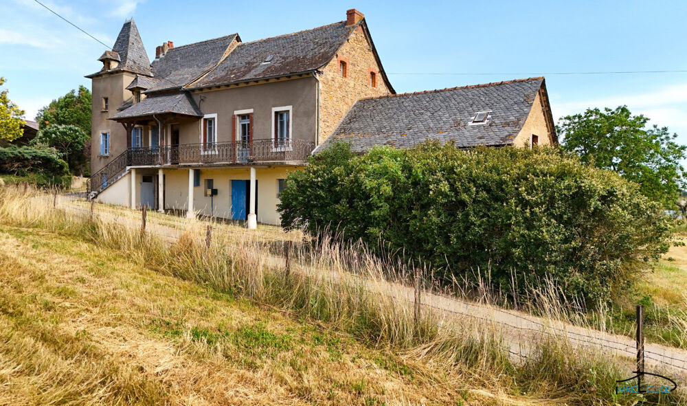 Jolie Ferme offrant de nombreuses possibilités