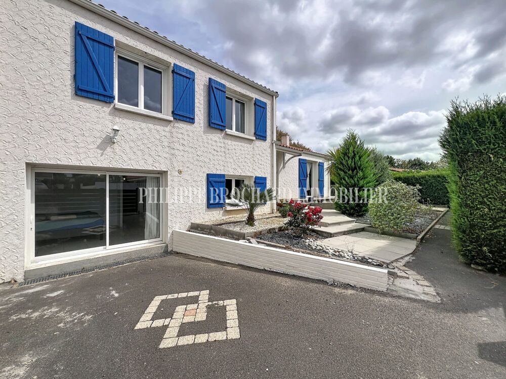 Vente Maison maison familiale 4 chambres + 2 bureaux ! Le poiré-sur-vie