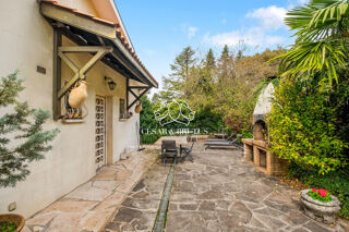  Maison à vendre 6 pièces 214 m²