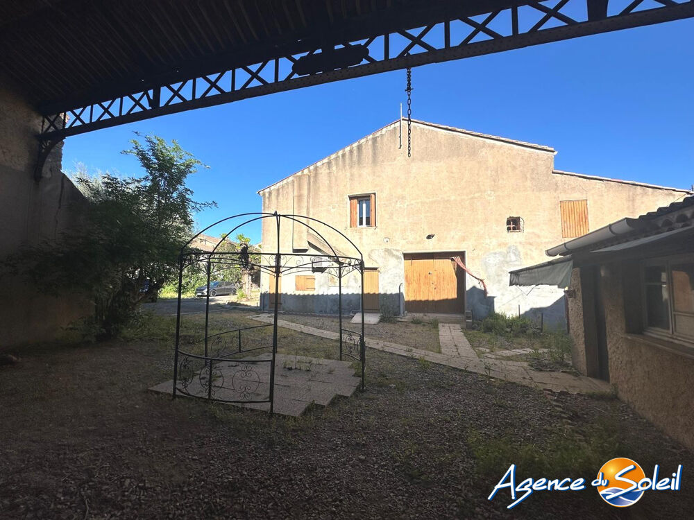 Ensemble immobilier en coeur de village