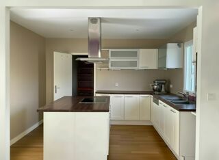  Maison à vendre 9 pièces 208 m²