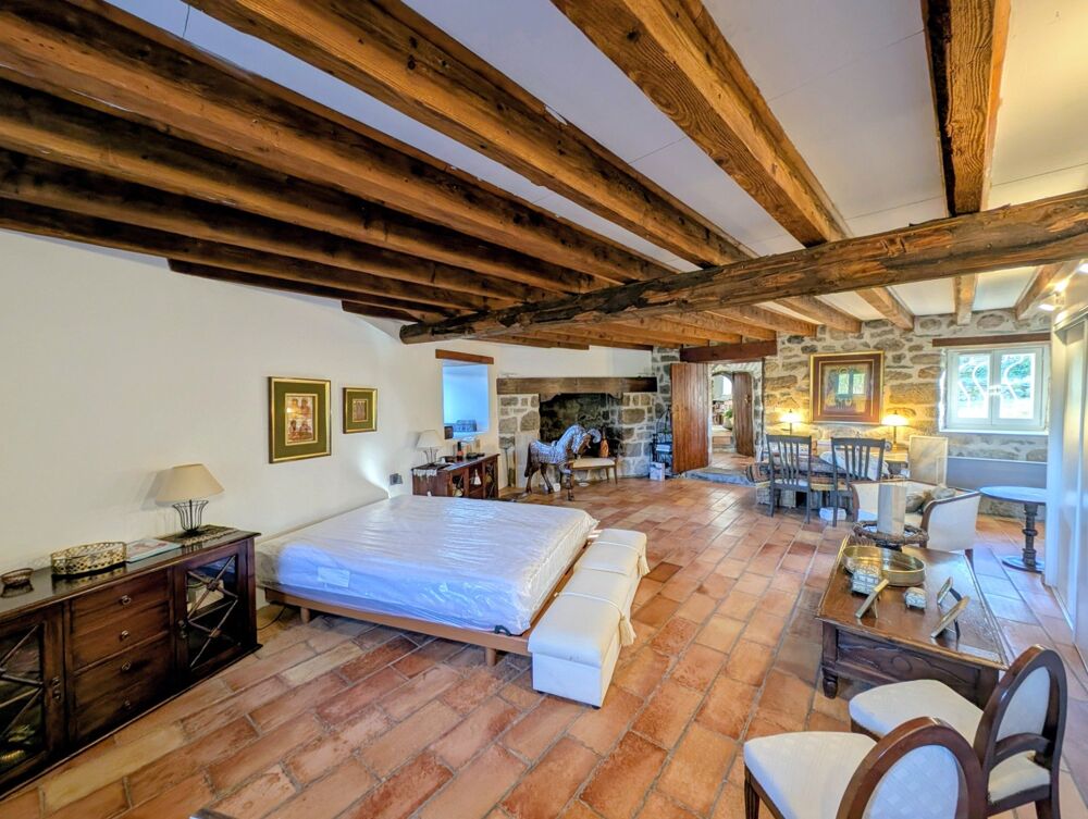 Magnifique Propriété de Caractère  190 m² habitables sur