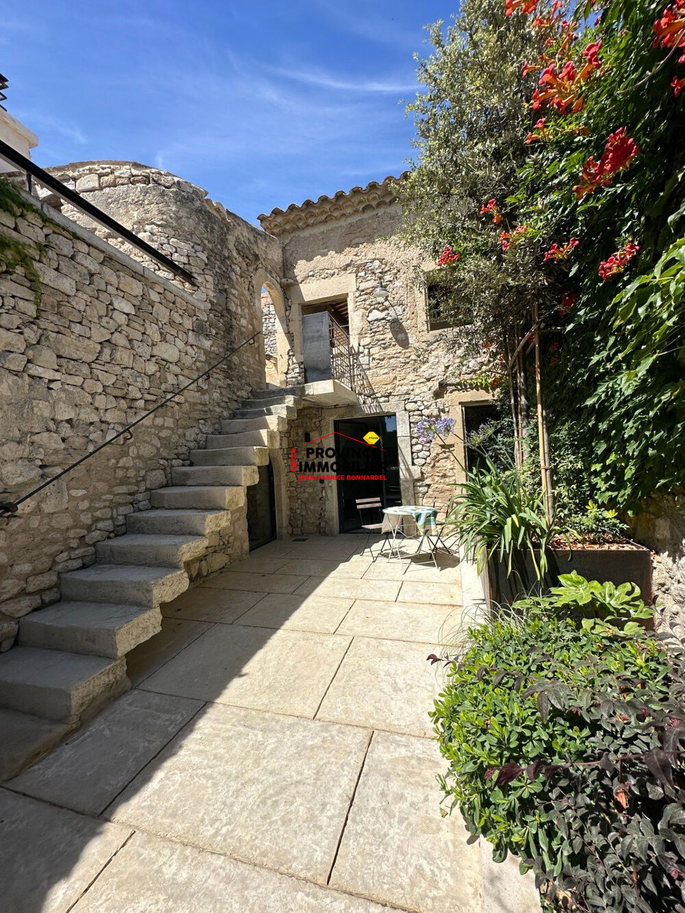 à vendre  Maison Grignan (26230)