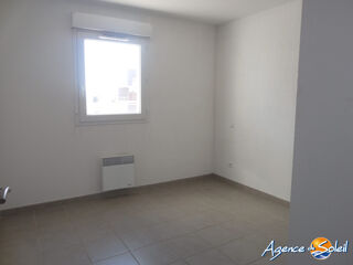  Appartement à louer 3 pièces 1 m²