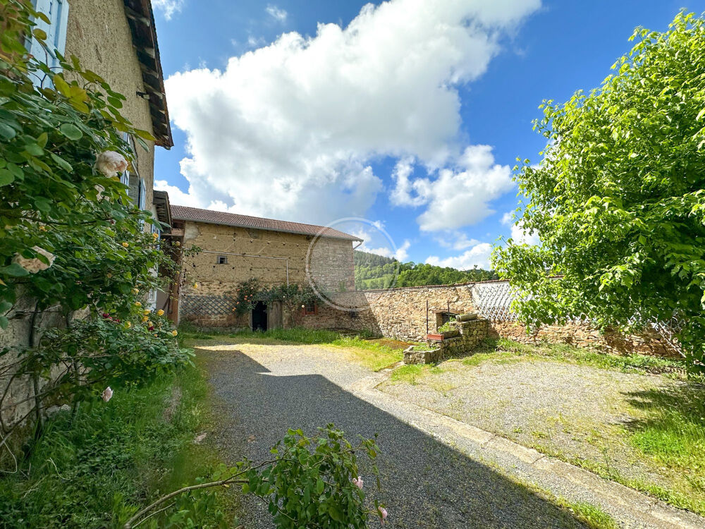 Maison 3 pièces 104 m² · à Sainte-Foy-l'Argentière · 104 m² · 213 000 €