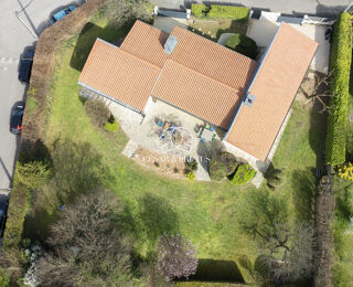  Maison � vendre 8 pi�ces 321 m�