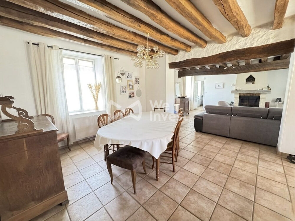 Charmante longère en pierre de 150 m² à La Ferté-Milon