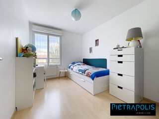  Appartement � vendre 4 pi�ces 86 m�