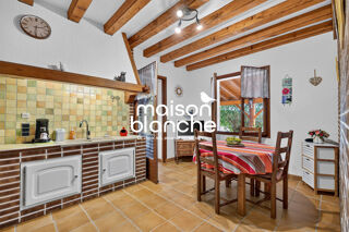  Maison à vendre 14 pièces 422 m²