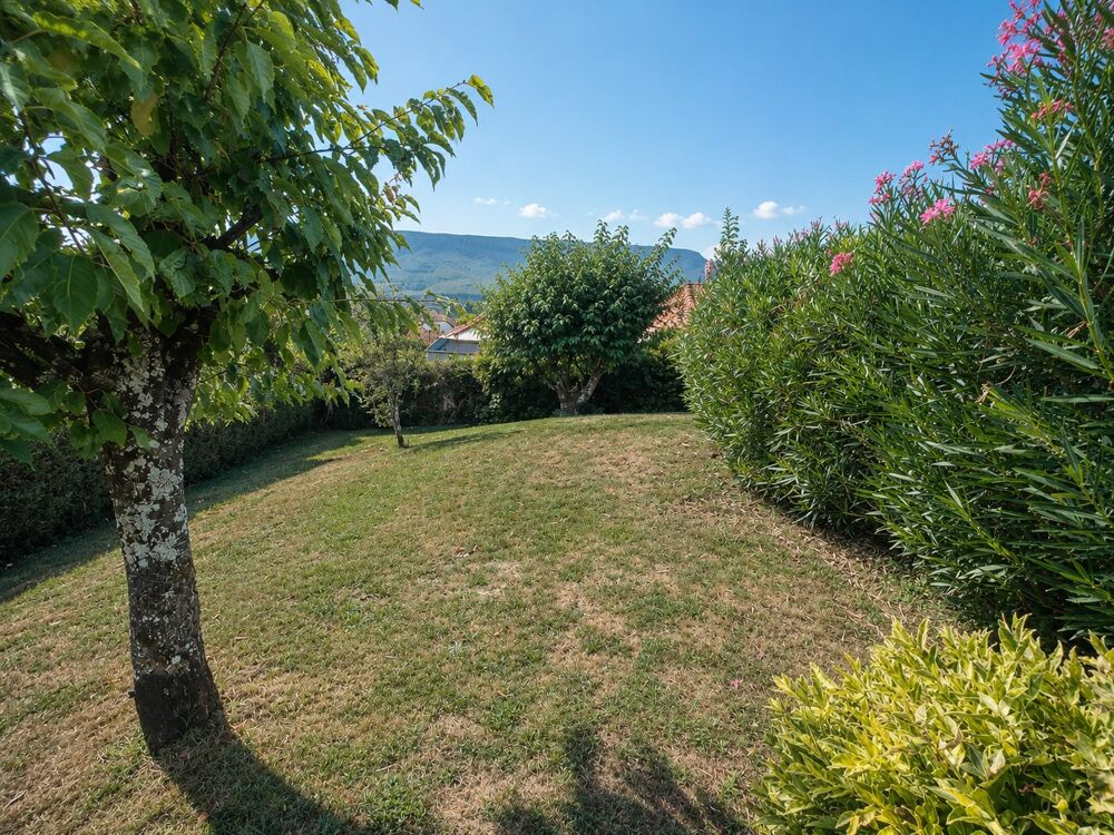 Maison familiale avec vue panoramique  Méry