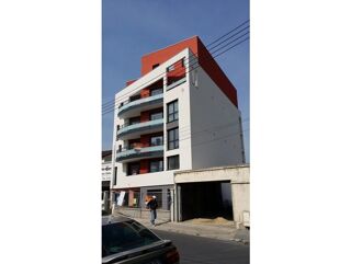  Appartement à louer 3 pièces 66 m²