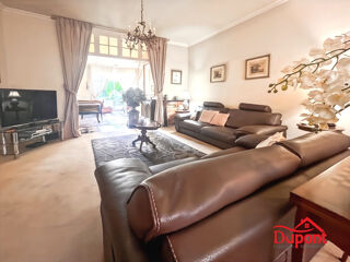  Maison � vendre 8 pi�ces 215 m�