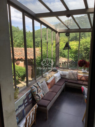  Maison � vendre 11 pi�ces 360 m�