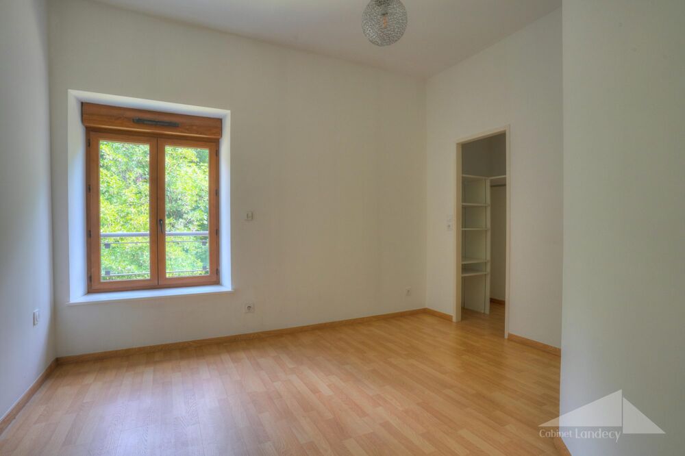 Vente Appartement Appartement 3 pièces à vendre - Thoiry Thoiry