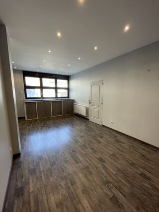  Appartement à vendre 4 pièces 148 m²