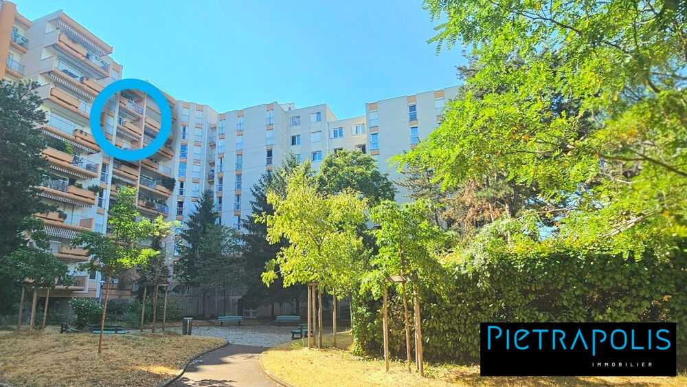 Vente Appartement CLIMATISE - Appartement T4 rénové de 93 m² avec 2 exterieurs. Lyon 8