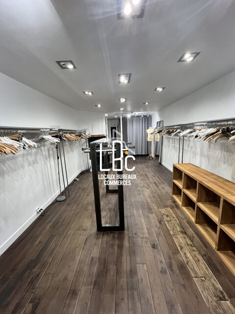   Nantes Centre-ville - Local commercial 99 m2 a louer 
