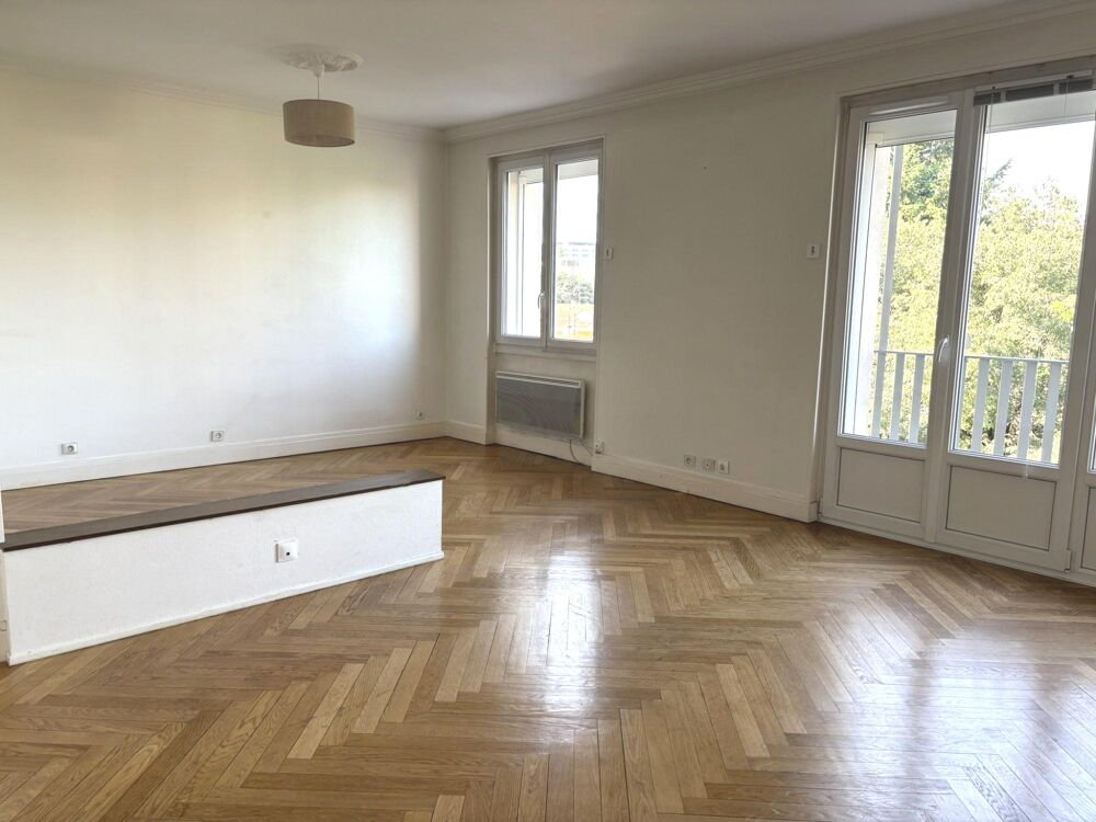 T3 avec balconnet, garage et cave