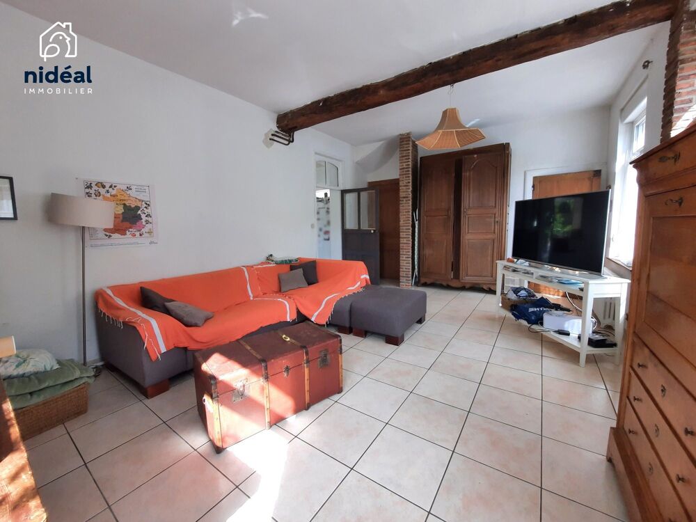 Belle maison familliale individuelle, avec magnifique jardin pro