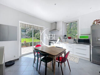  Maison à vendre 6 pièces 165 m²