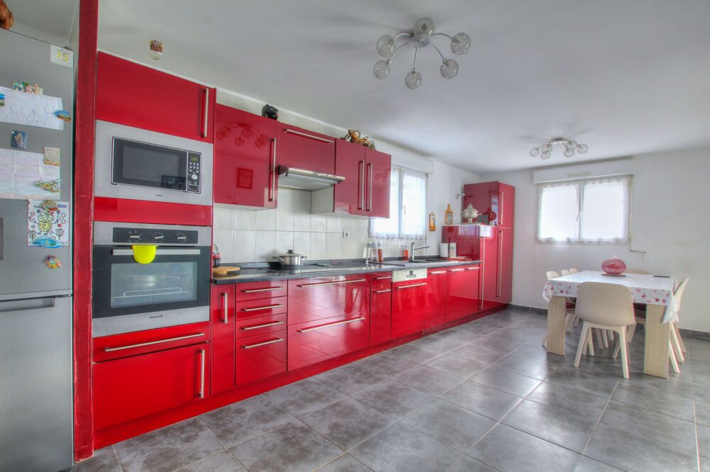  vendre  Maison Collonges (01550)