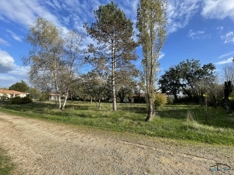   TERRAIN CONSTRUCTIBLE 1877m² - VILLEFRANCHE DE ROUERGUE 