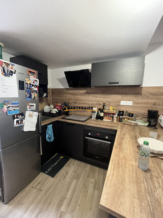  Appartement à louer 2 pièces 37 m²