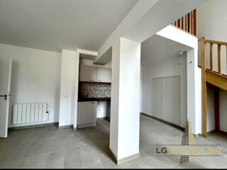  Appartement à louer 3 pièces 58 m²