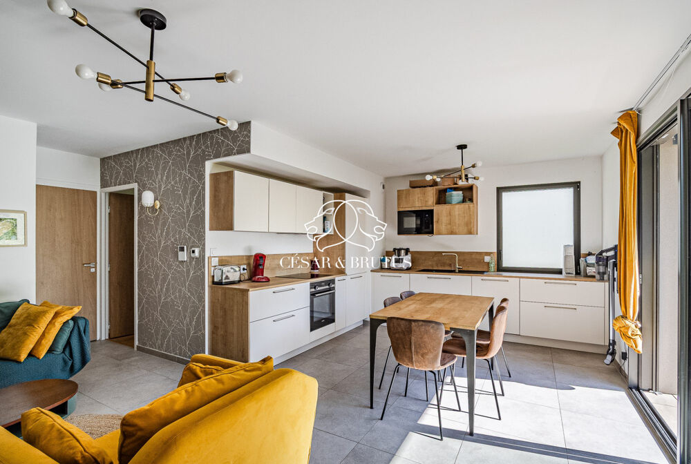 Vente Appartement Exclusivité: Magnifique Appartement duplex avec terrasse et jar Limonest