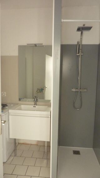  Appartement à louer 2 pièces 39 m²