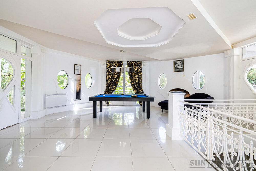 Vente Maison VILLA - 285 m2 - CANNES - VENTE à TERME Cannes