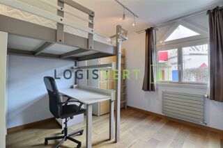  Appartement à louer 3 pièces 85 m²