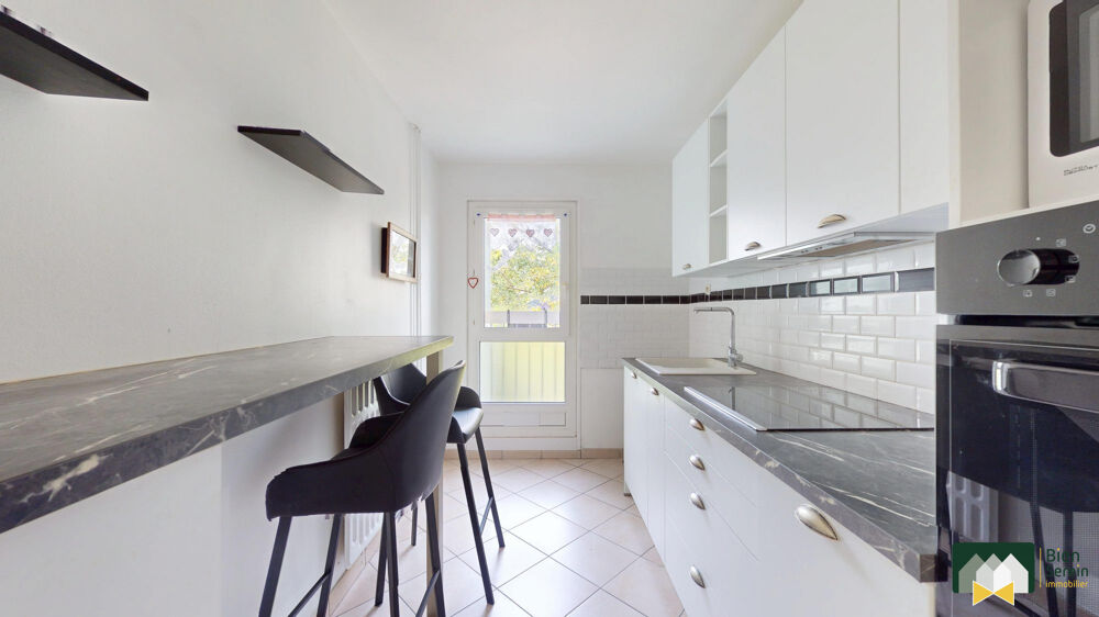 Appartement T4 avec balcon, cave et parking