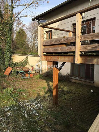  Appartement à louer 3 pièces 64 m²