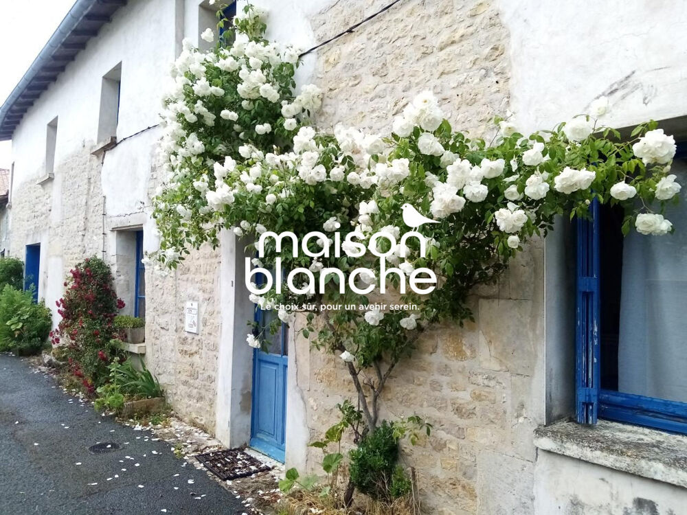 Maison ancienne centre Pamproux