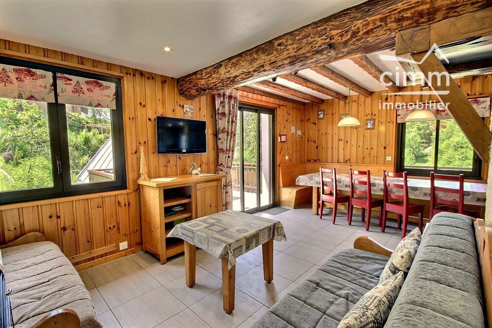 A VENDRE LES CARROZ D'ARACHES 74300 ENSEMBLE IMMOBILIER DE DEUX