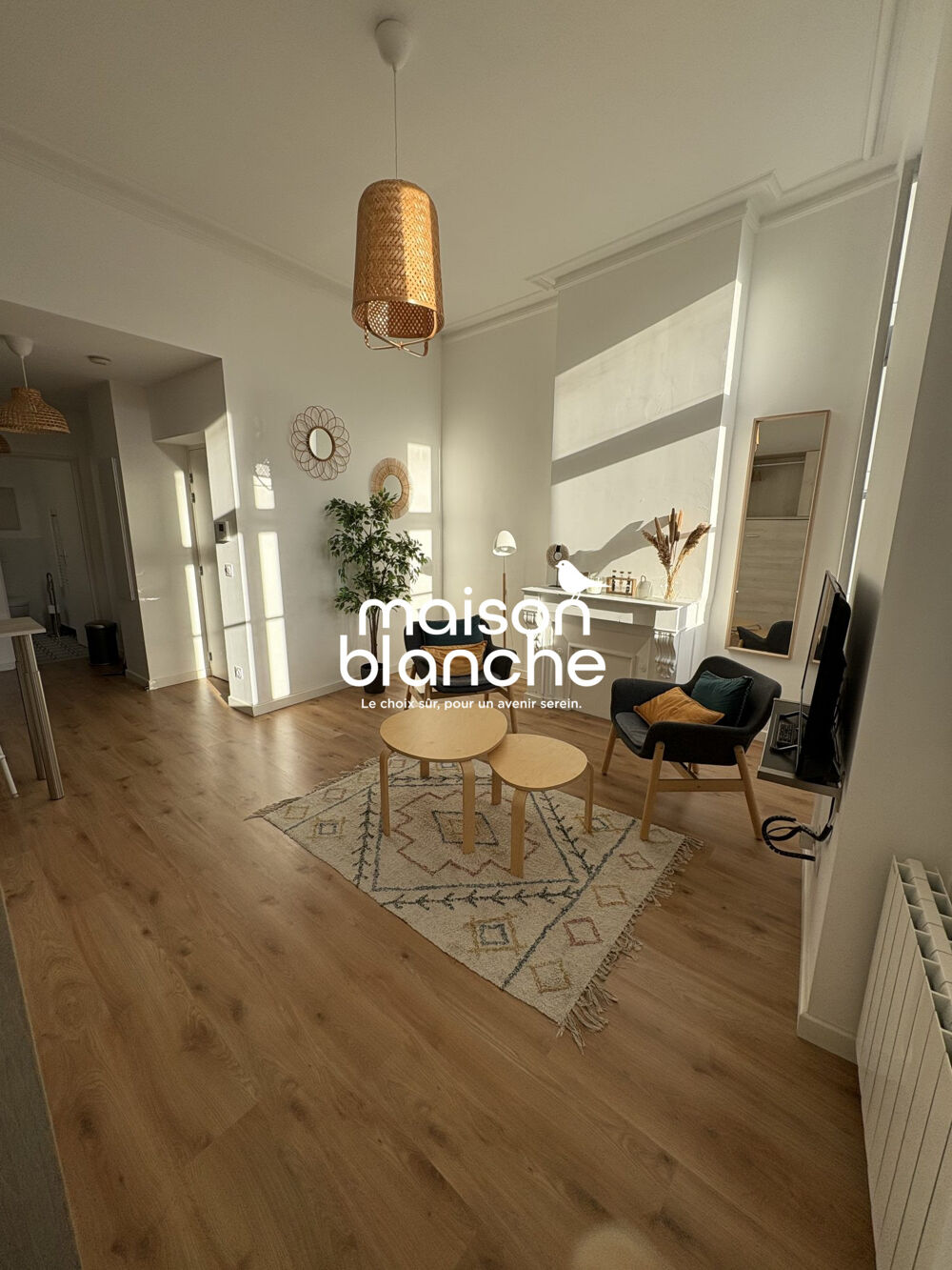 Location Appartement BORDEAUX SAINT-MICHEL – STUDIO MEUBLÉ DE 24,50 m² Bordeaux