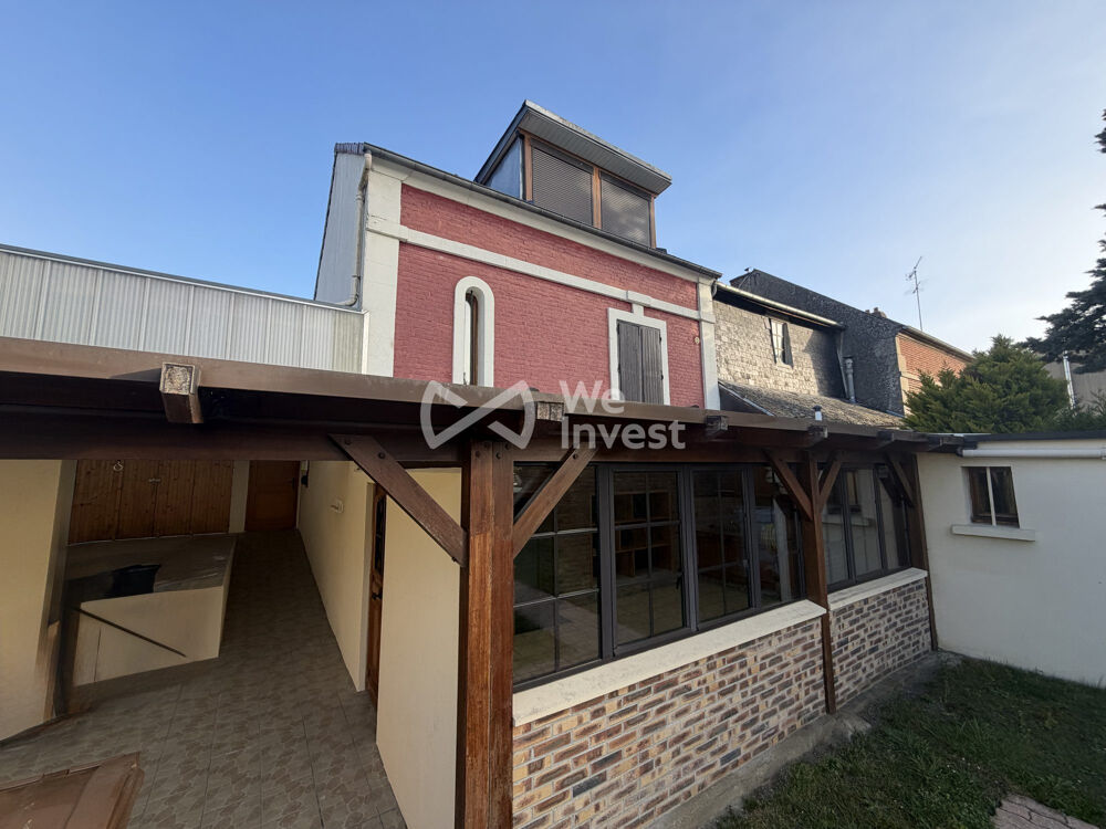 Maison familiale avec jardin, garage et dépendance aménageable