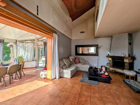   MAISON 5 PIECES AU CALME IDEALEMENT SITUEE Maison - 5 pi�ce(s) - 96 m�