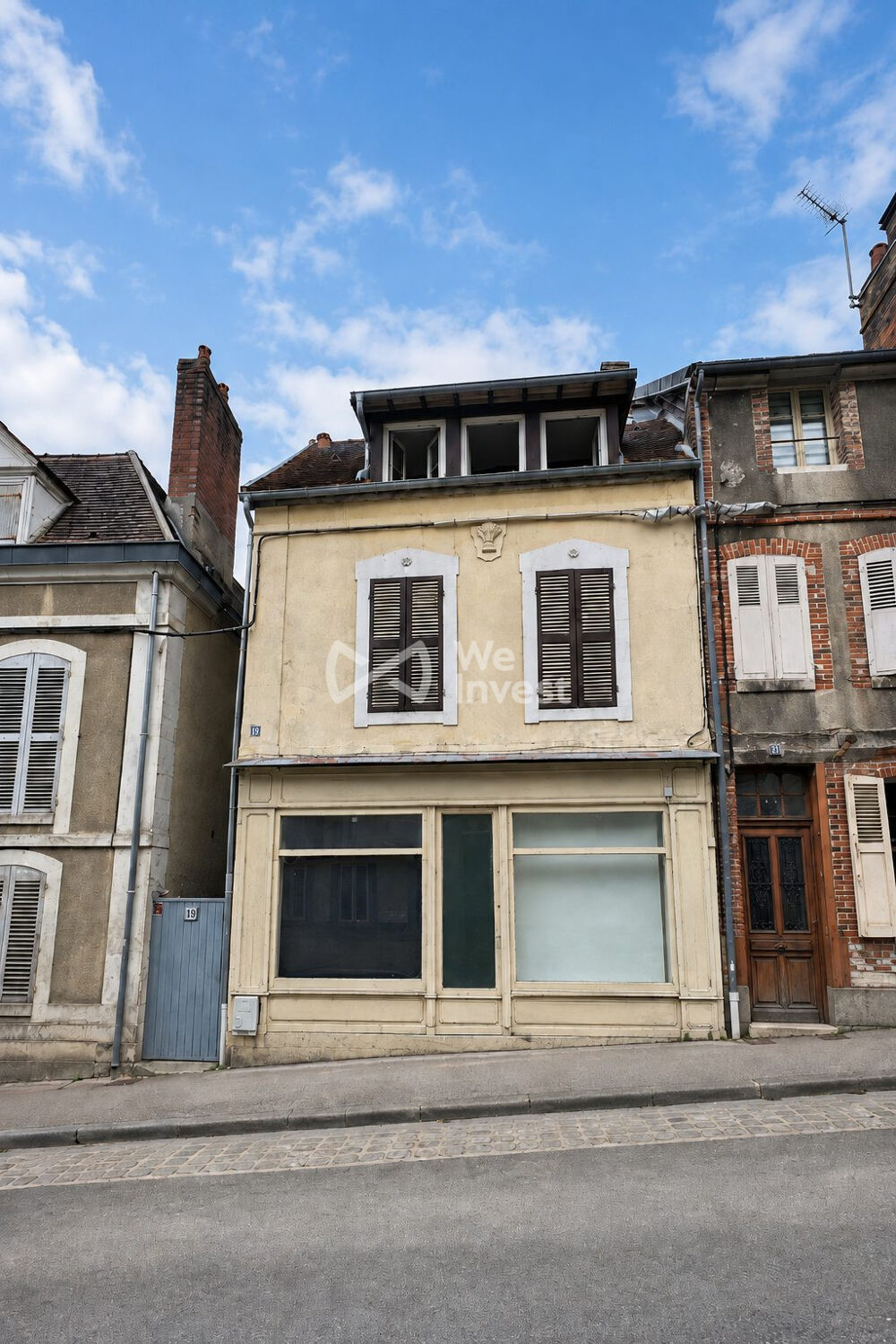 Vente Immeuble Immeuble de rapport – 5 appartements + 1 local professionnel ? Joigny