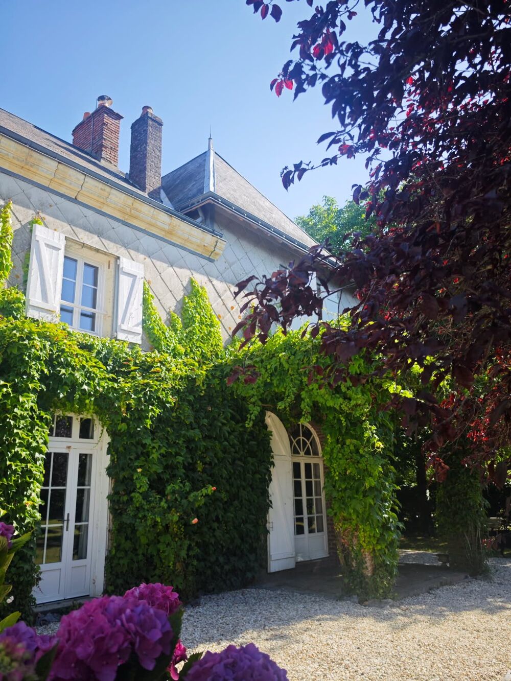  vendre  Maison La Chartre-sur-le-Loir (72340)