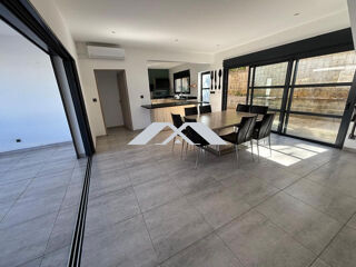  Maison � vendre 8 pi�ces 229 m�